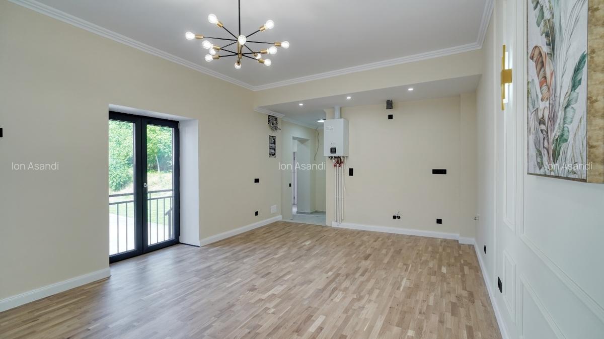 Casa in Ghimbav, pe malul răului si cu vedere spre munți - 3
