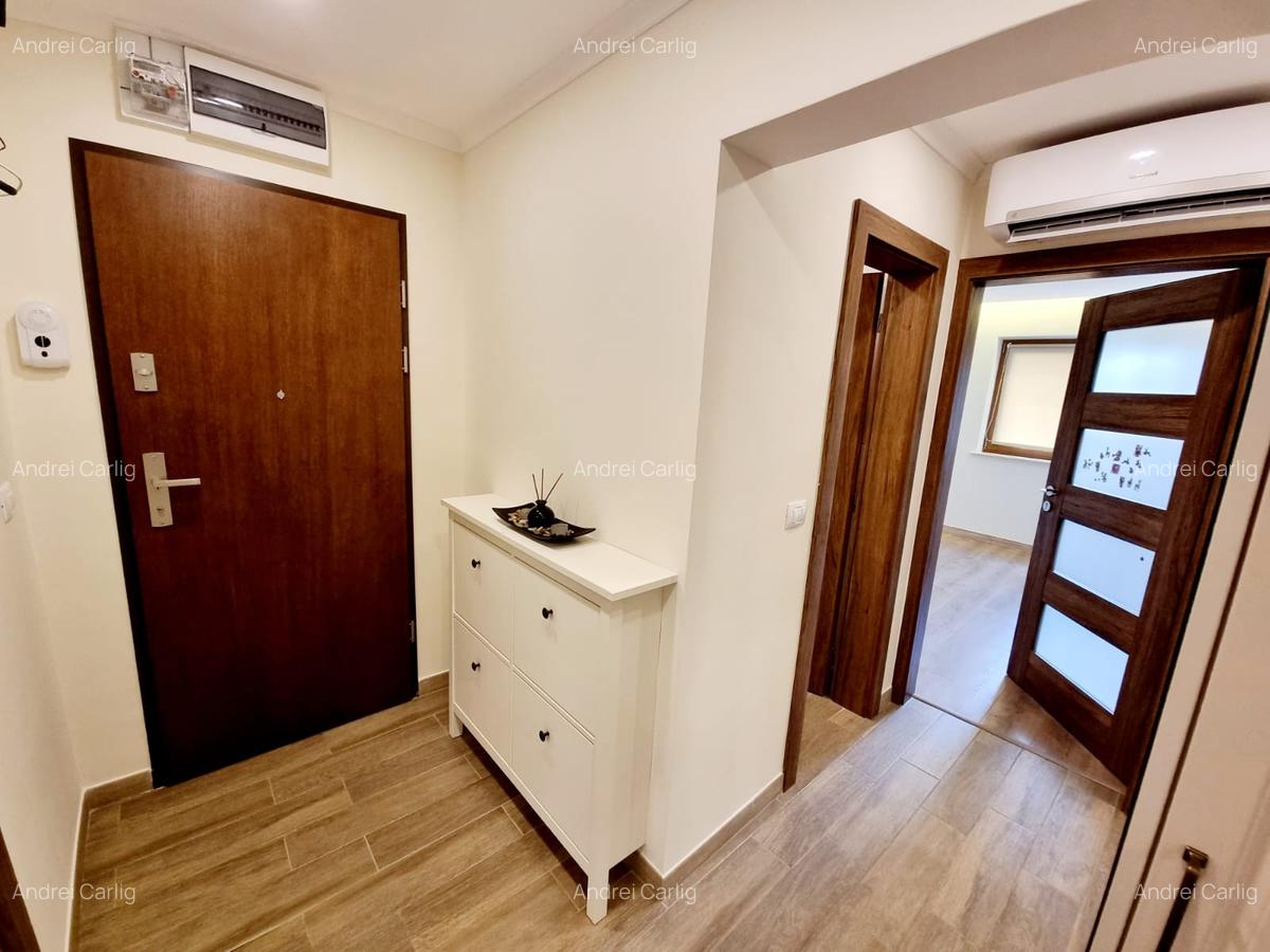 Apartament 3 camere decomandat, 2 bai, Centru, renovat - 3