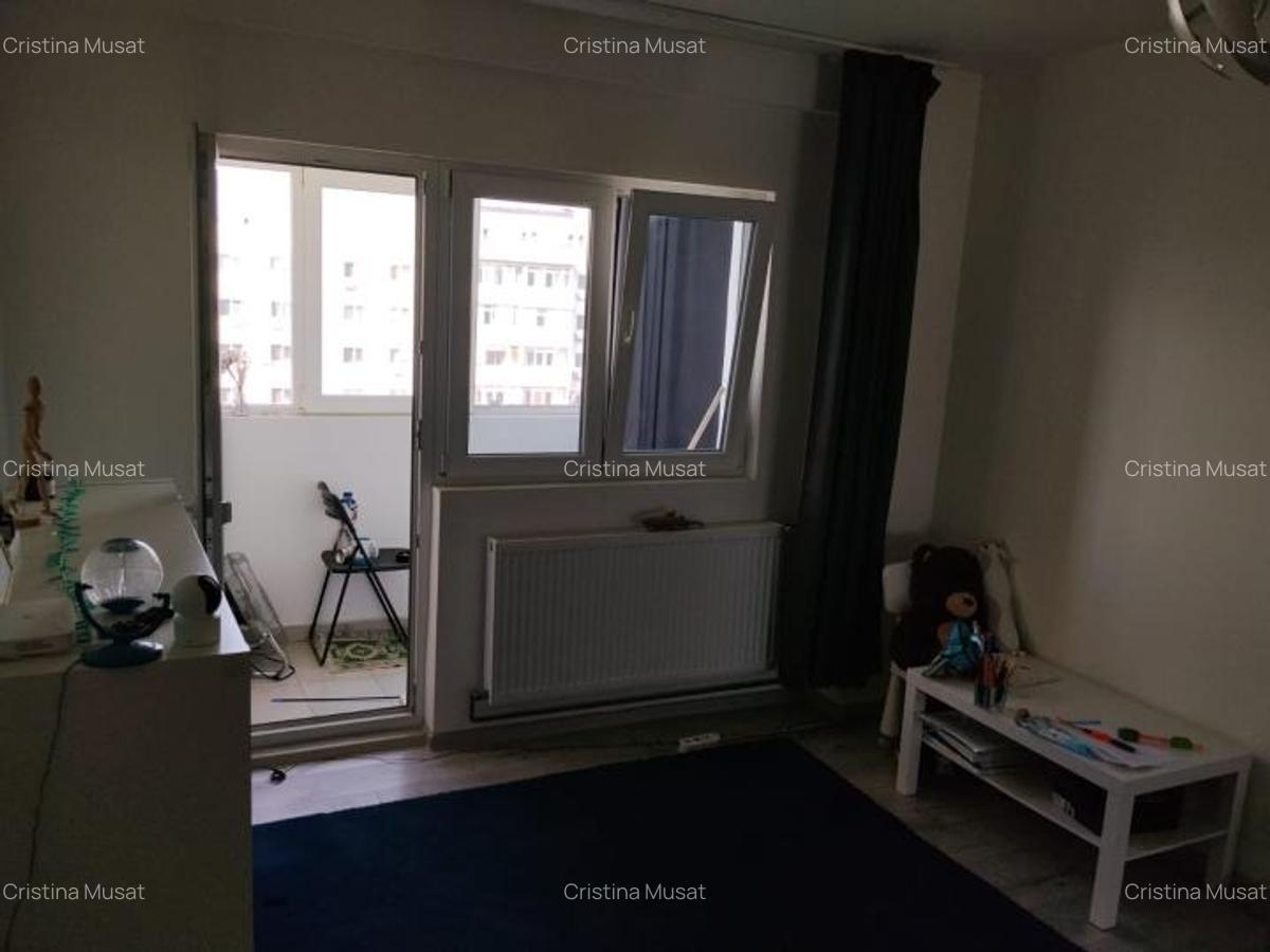 Muncii-Campia Libertatii-bloc 1979 - 10