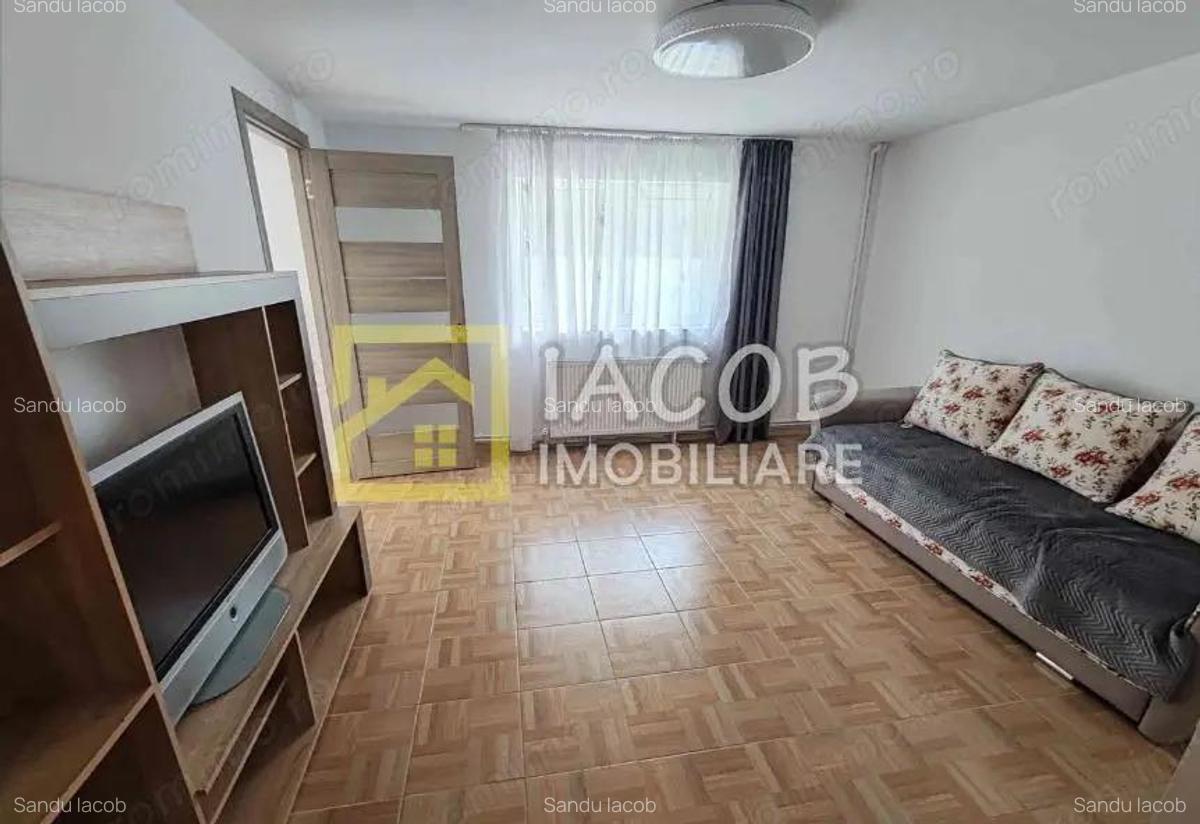 Casa P+M cu 800 mp teren, com. Garleni, jud. Bacau - 5