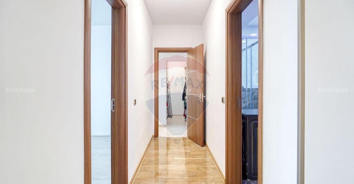 Apartament cu 3 camere de vanzare in Isaran Tractorul - 15