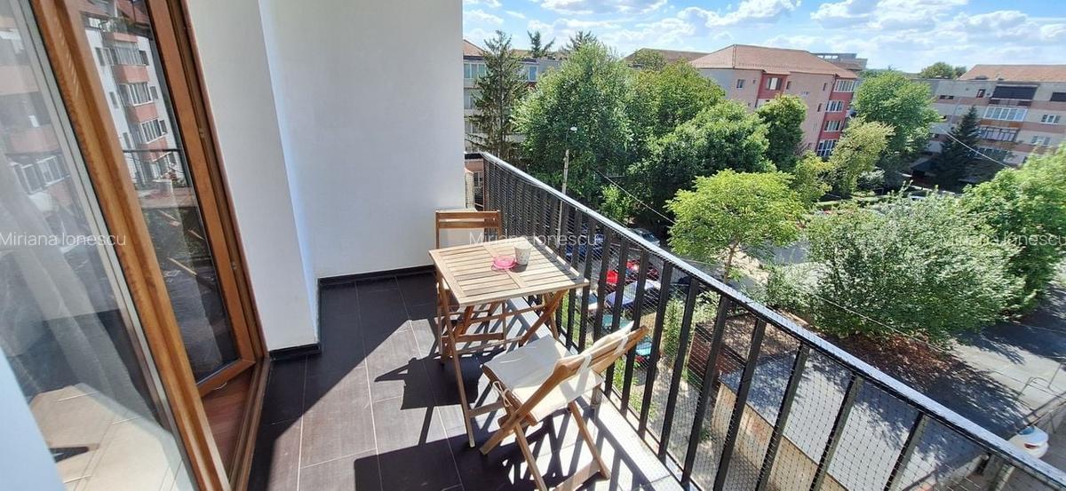 Apartament cu 3 camere decomandat, mobilat în Aradului - 1