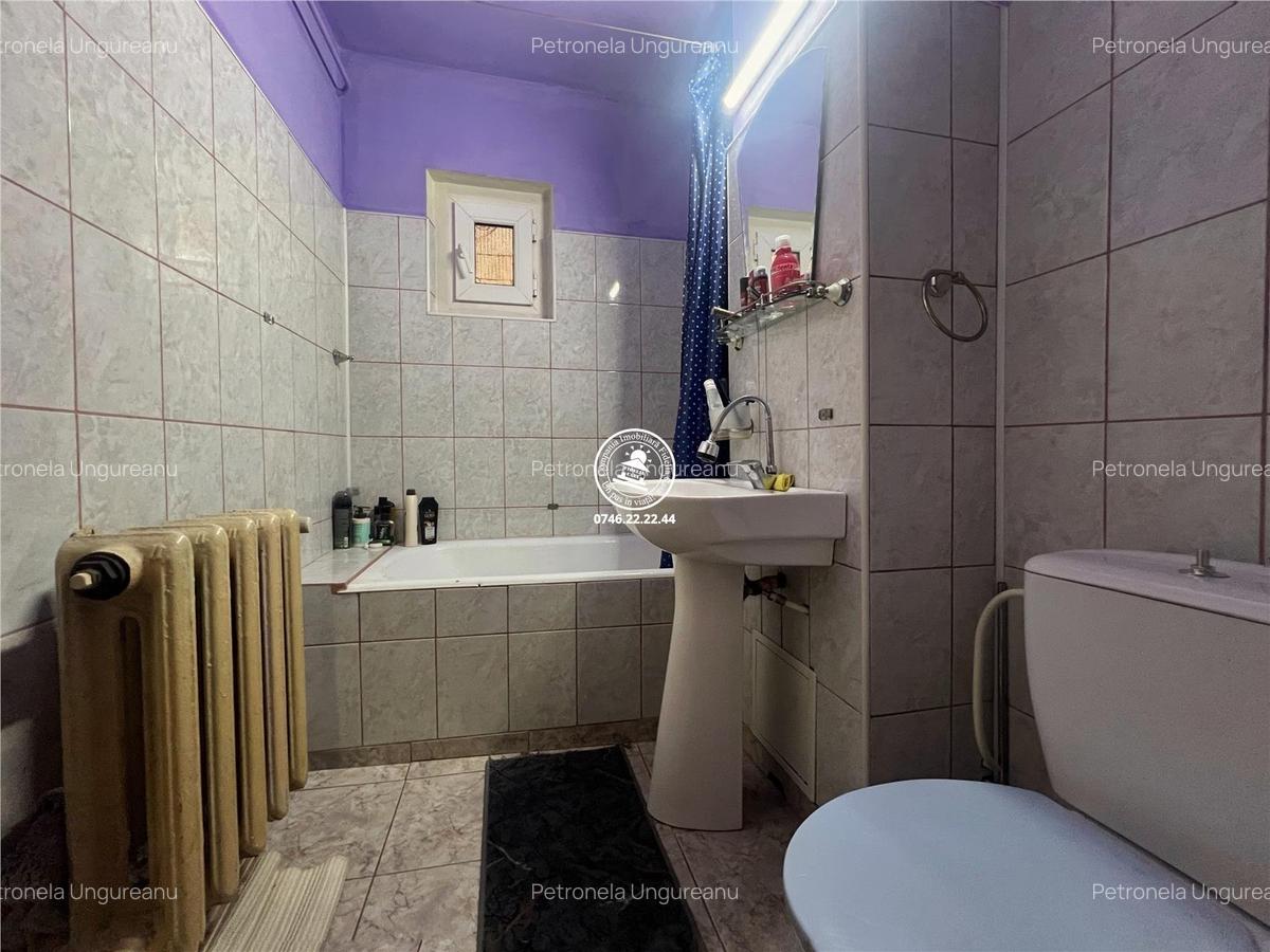 Apartament spatios de 4 camere – ideal pentru o familie care cauta confort si po - 14