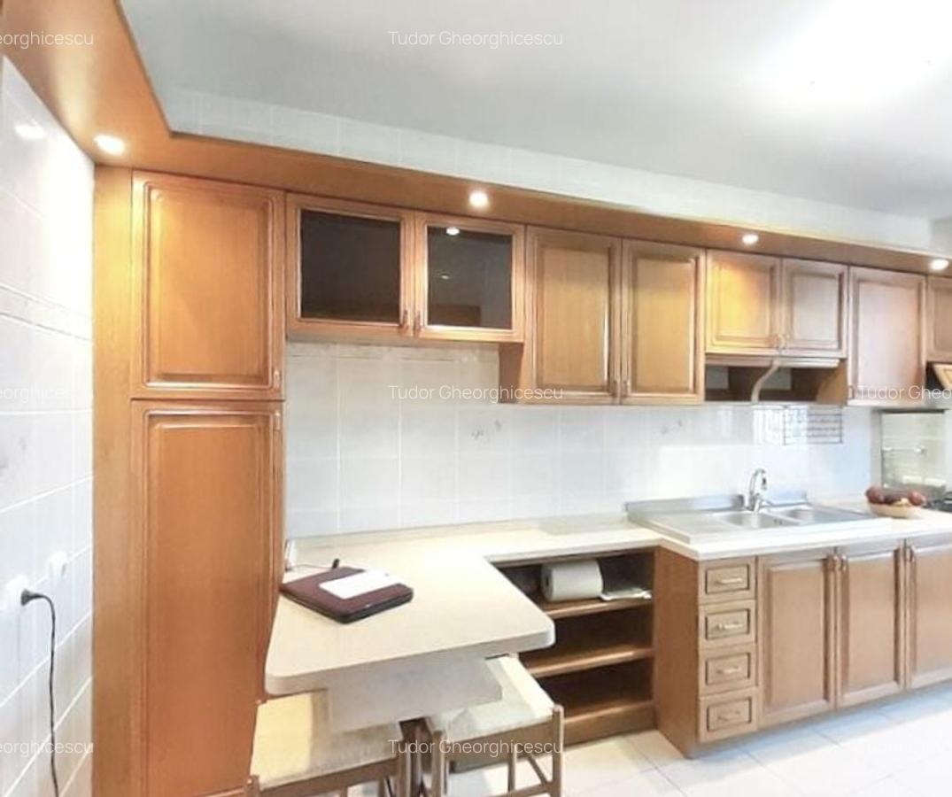 APARTAMENT DE TIP DUPLEX CU GARAJ SI 2 BOXE IN IMOBIL COCHET AFLAT IN COTROCENI - 6
