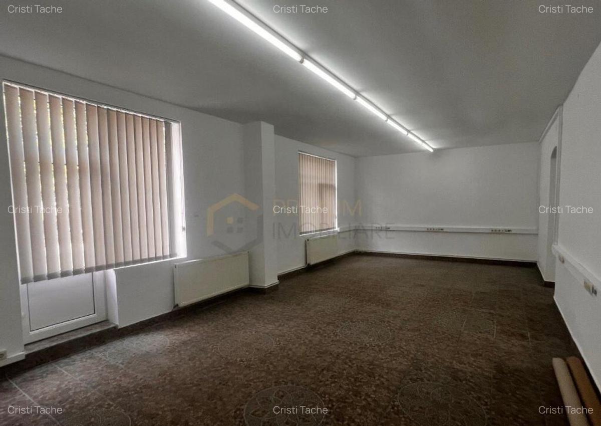 BUCOVINA - CASA INDIVIDUALA PARTER - 6 cam - 2 bai - centra - 7