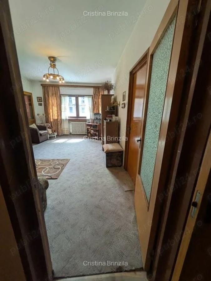 De vanzare Apartament 2 camere - Ultracentral - Universitate, sect 3 - 3