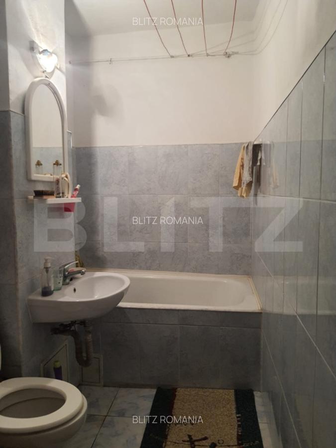 Apartament de vanzare, cu 1 camera, decomandat, bloc izolat,  zona Blascovici - 8