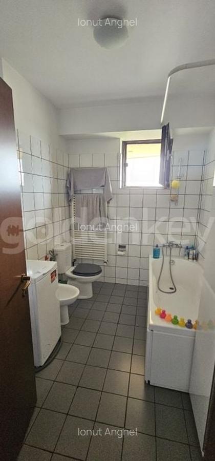 Vedere panoramica | Apartament generos cu 4 camere, 3 bai | 230mpc - 15