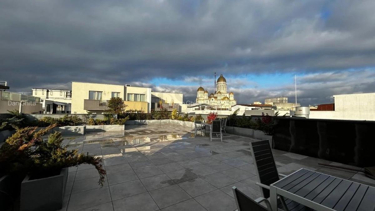 Apartament cu 3 camere decomandat în 13 Septembrie - 3