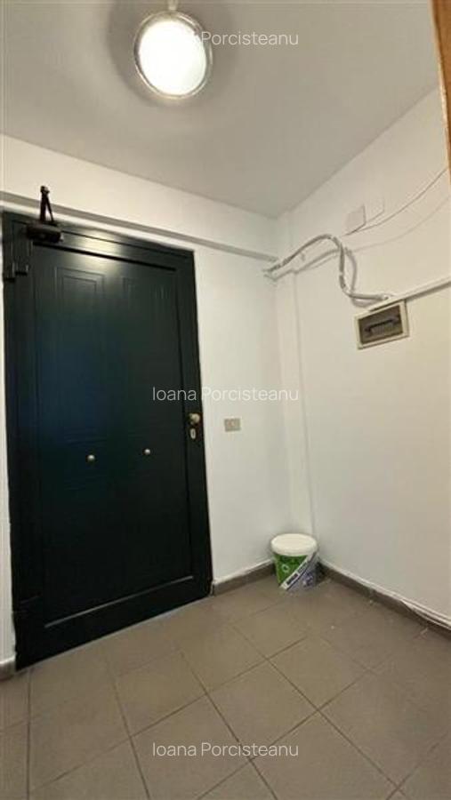 Apartament cu 4 camere semidecomandat în 1 Mai - 13