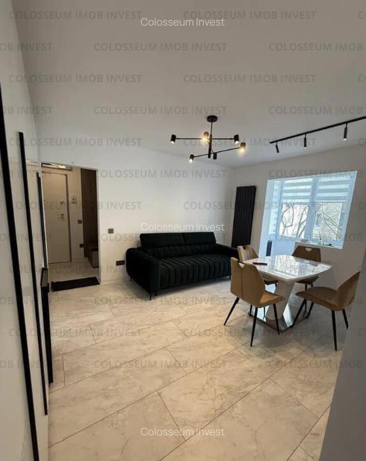 Apartament cu 2 camere,semidecomandat - zona Centru Civic - 1