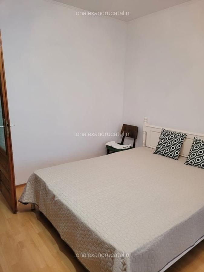 City Park Mall - Garsoniera decomandata mobilata-utilata termen lung, gaze - 10