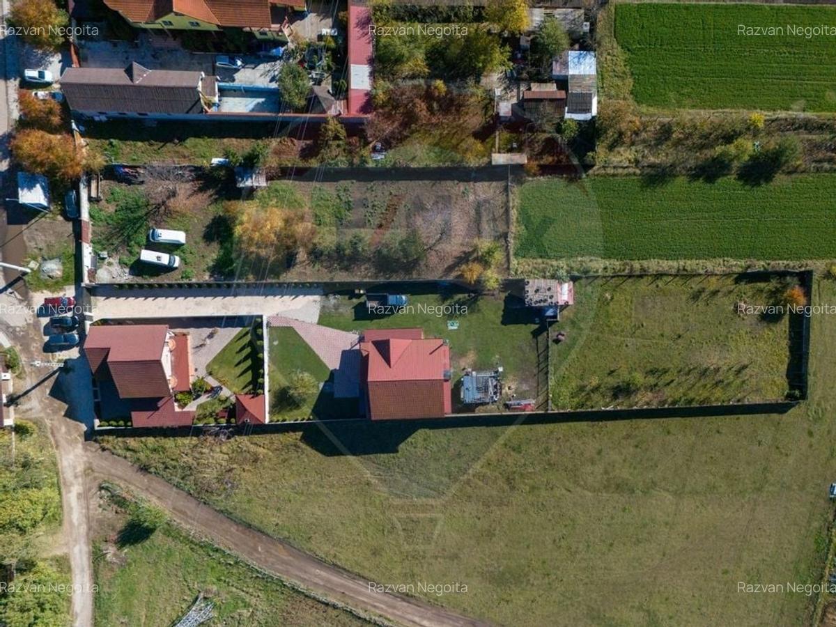 Casa 4 camere, mobilata si utilata, 2 389 m2. teren, Sanpetru! - 6