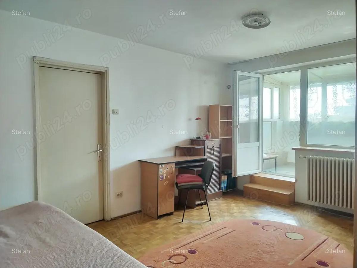 Garsoniera spa?ioasa 47 mp cu balcon-terasa Favorit Cotroceni 58.000 - 2