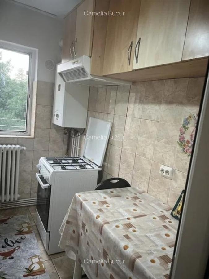 Apartament cu 2 camere - zona Podu Ros - Vis a vis de Serviciul de Pasapoarte - 5