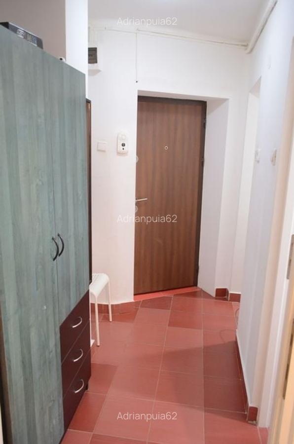 Inchiriez apartament 1 camera, str Horea - 13