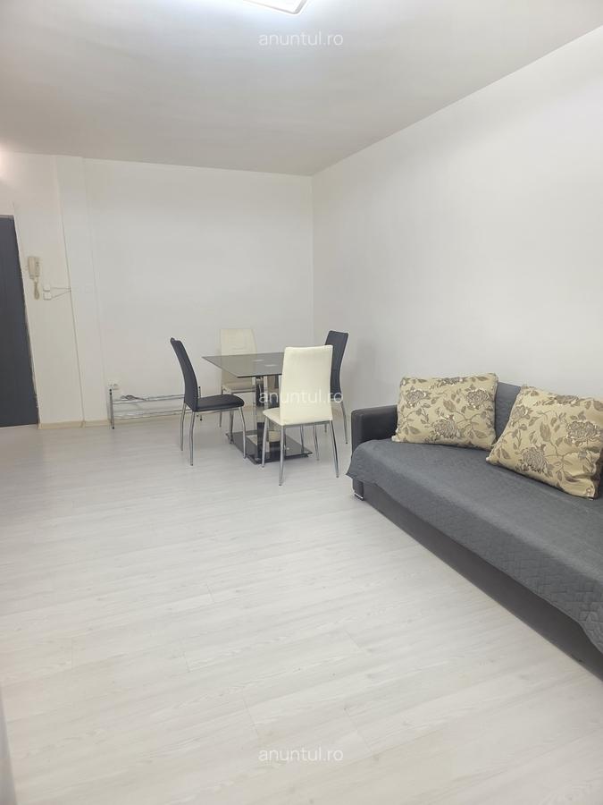 Universitate, Sala Palatului - 3