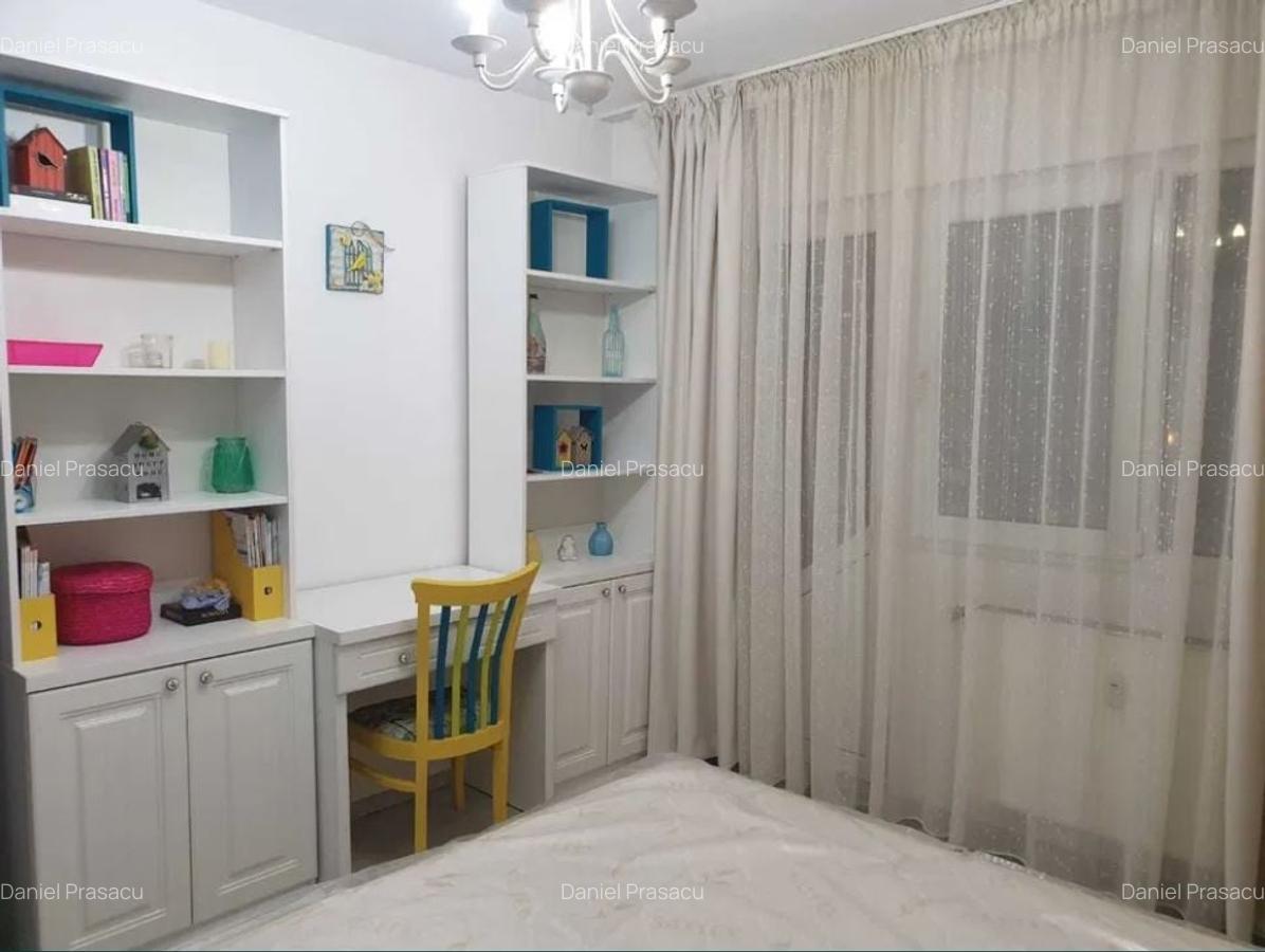 Apartament cu 4 camere decomandat, mobilat în Drumul Taberei - 6