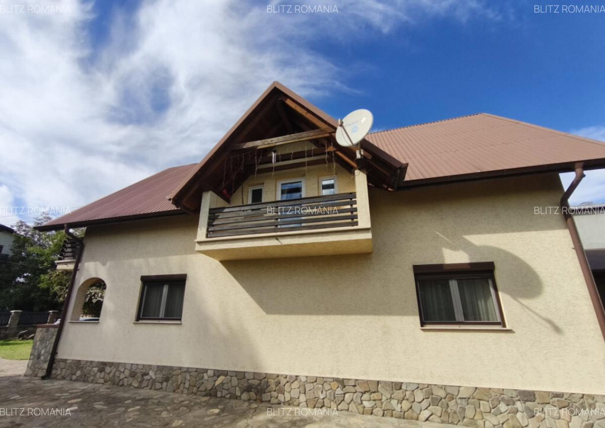 Casa 5 camere, zona ultracentrala, 1500mp teren, Radauti - 3