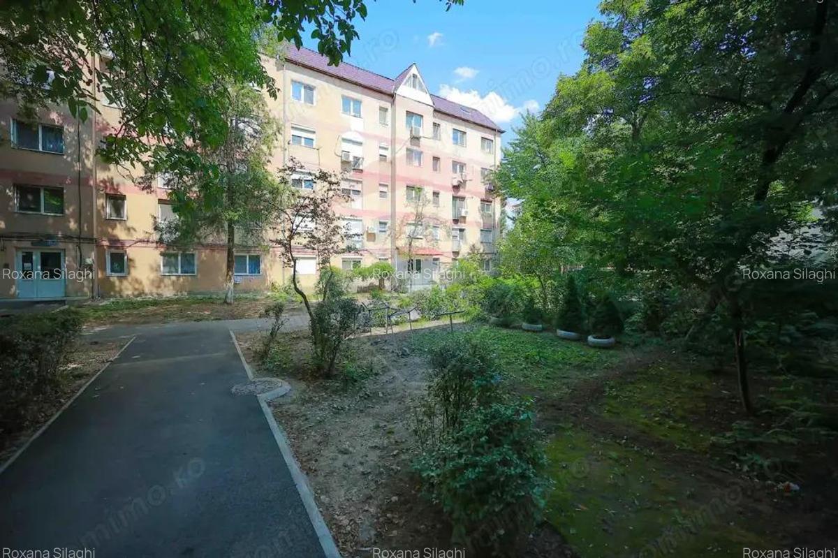 De vanzare Apartament cu 2 camere, etaj 2, str. Grigore Ureche - 16