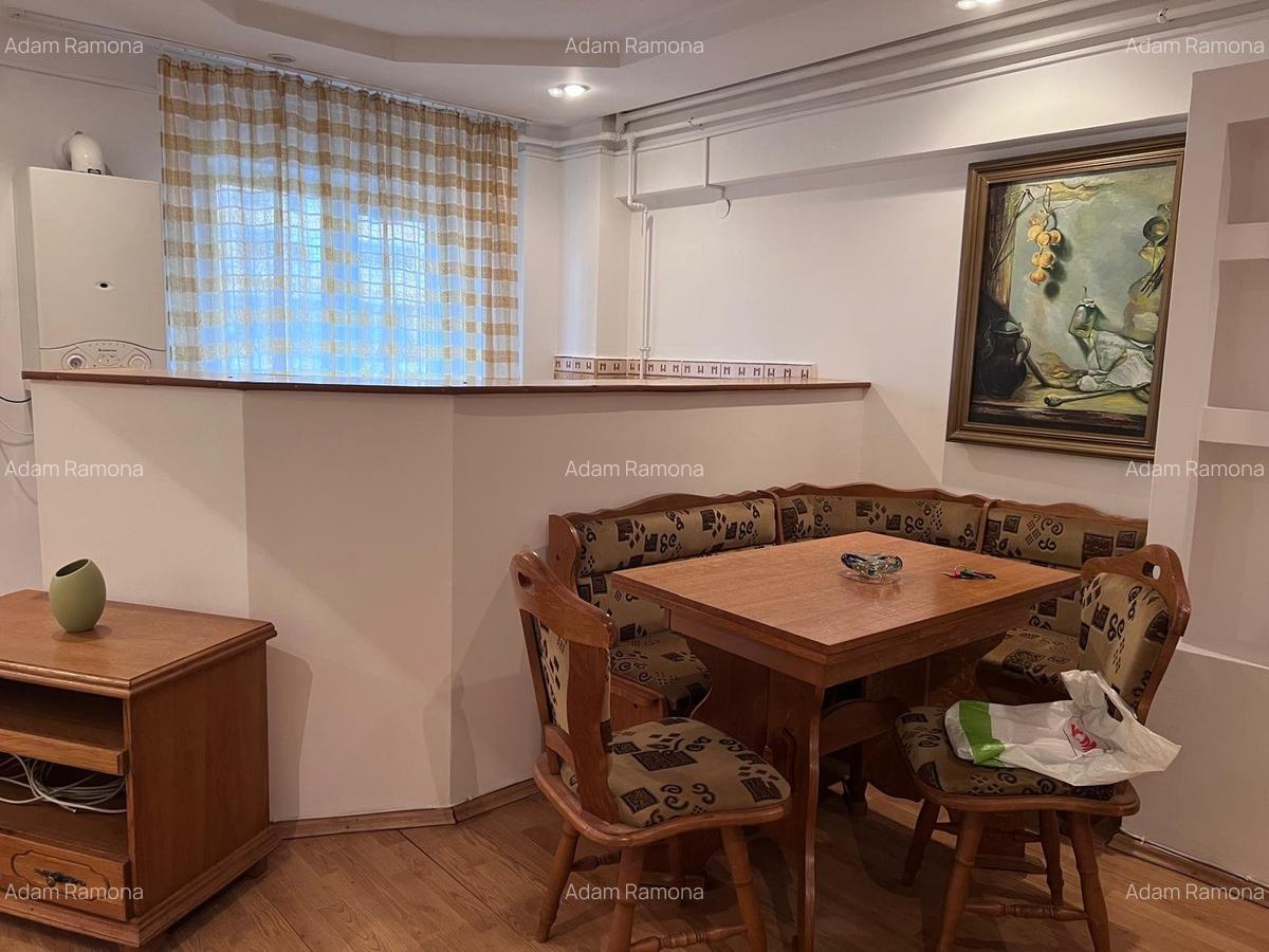 Apartament 2 camere, etaj 1 Bulevardul Decebal - 4