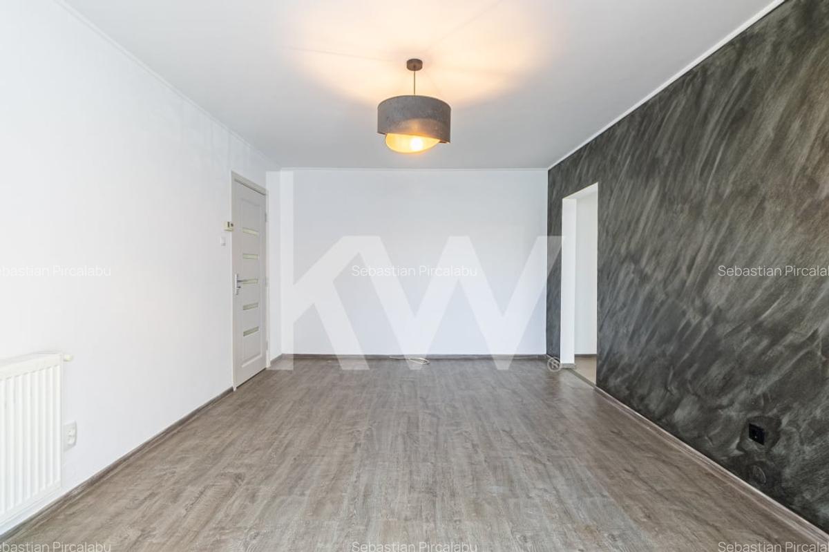 Apartament 2 camere renovat, acces dublu- Centrul Civic, str. Mircea cel Batran - 3