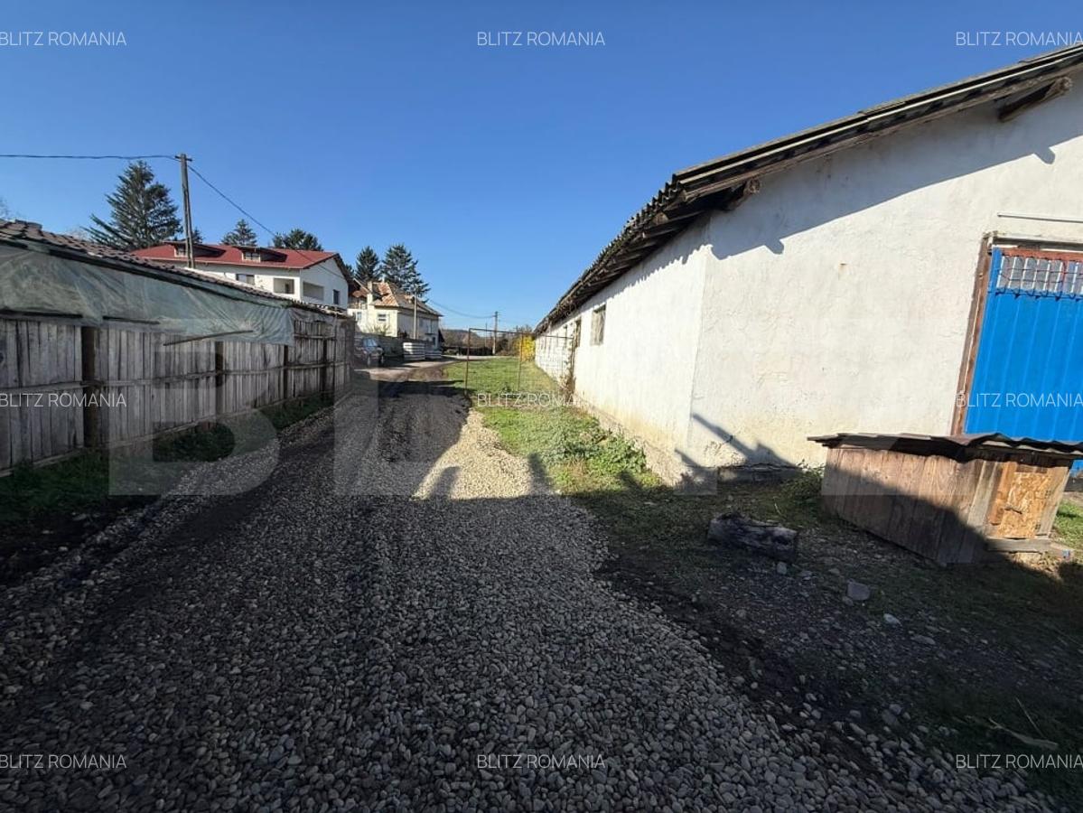 Hala 700 mp + Spatiu Comercial si Birouri, Curte 5000 mp, zona Manesti - 8