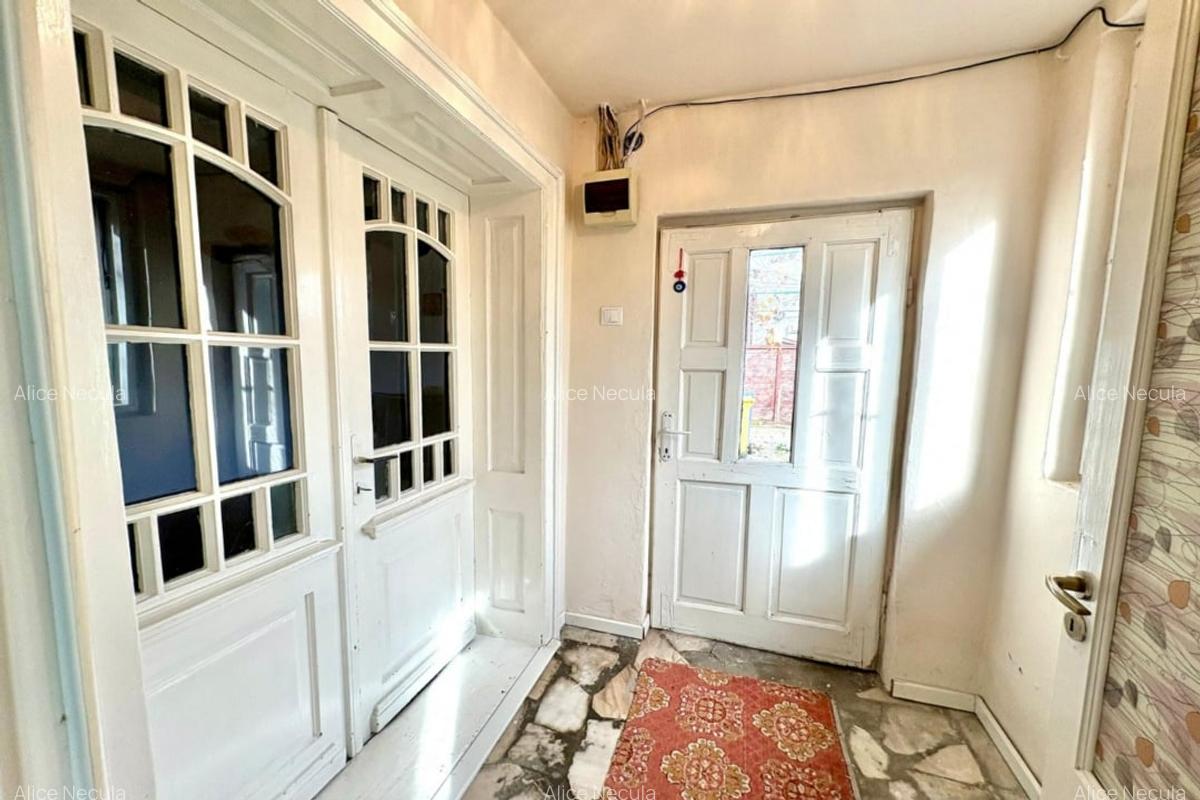 Chitila – T. Vladimirescu, casa individuala 4 camere, lot 530 mp. - 21