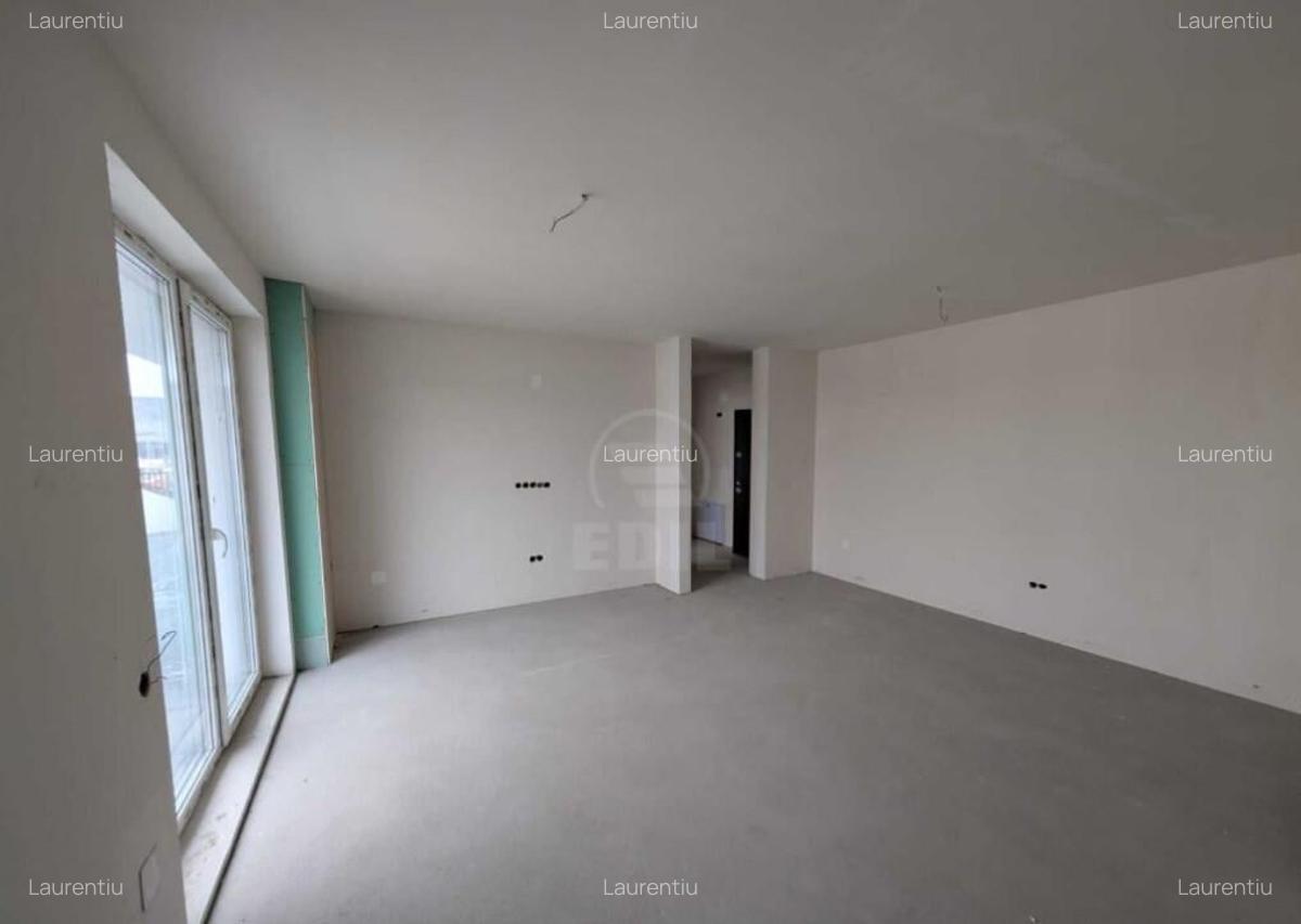 Apartament tip penthouse de vanzare Flore?ti, zona Eroilor - 8