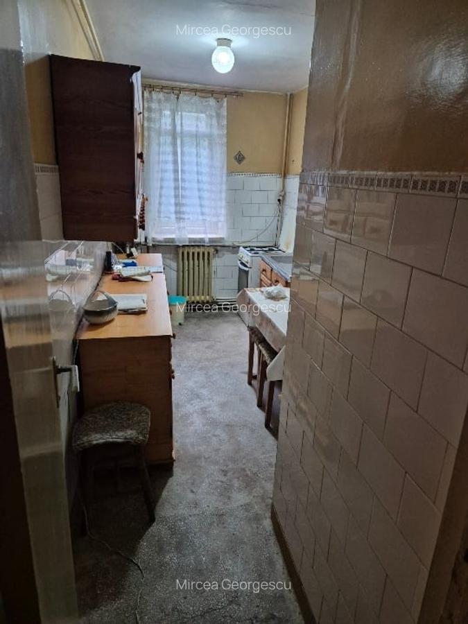 Apartament - 3 camere - 4