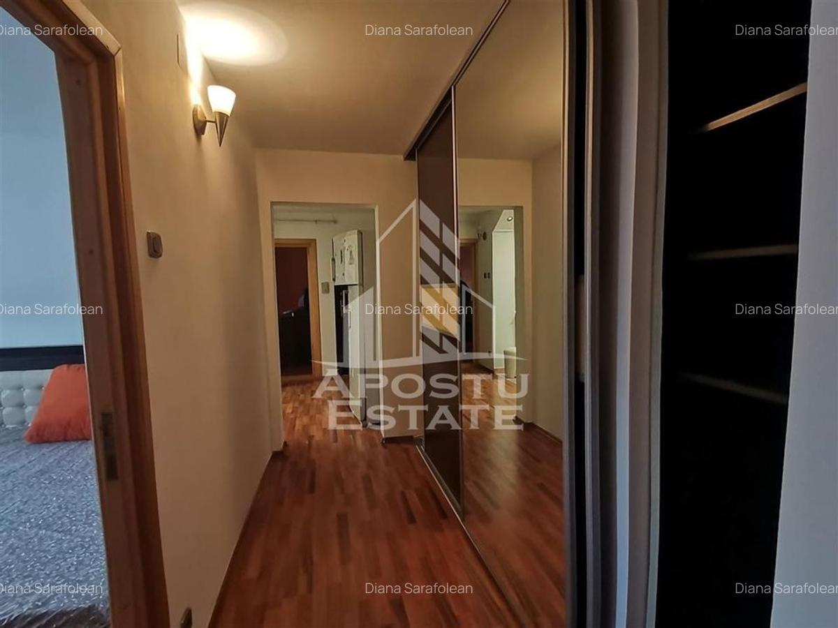 Apartament cu 3 camere decomandat în Complex Studențesc - 9