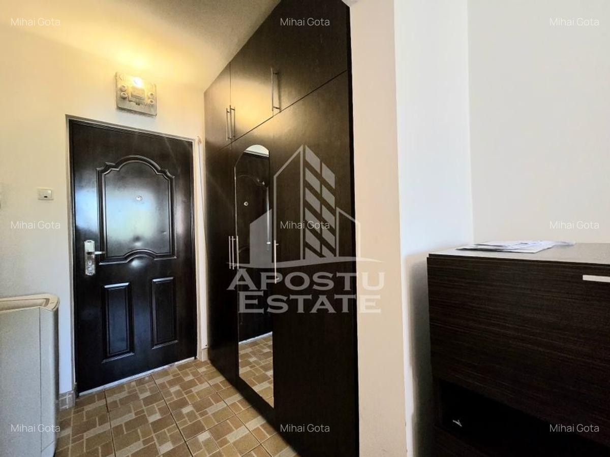 Apartament cu o camera, etaj intermediar,  zona Circumvalatiunii - 4