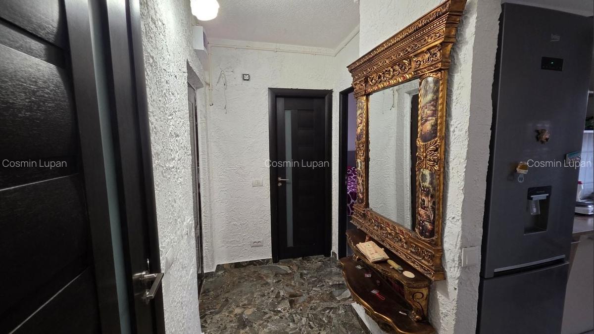 Apartament 2 camere, Etaj 1, Piata Sarbilor - 3