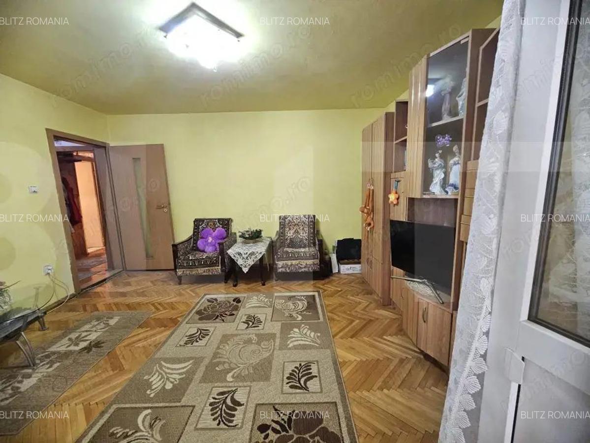 Apartament 3 camere decomandat 66 mp + 2 balcoane 95.000 - 2