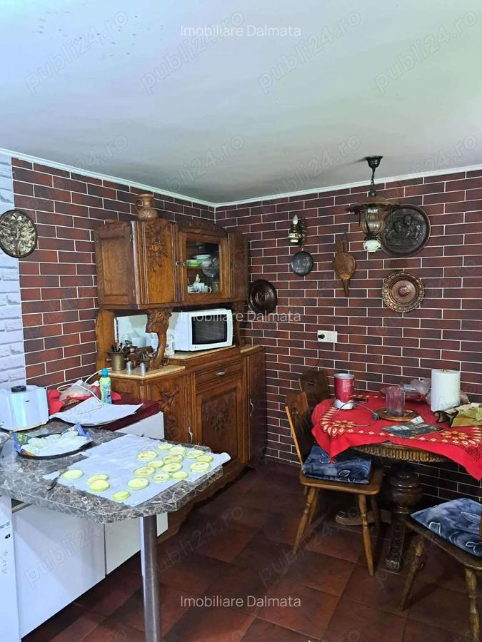 Casa cu 5 camere de vanzare , 14 MAI , 128.000 euro neg. - 7