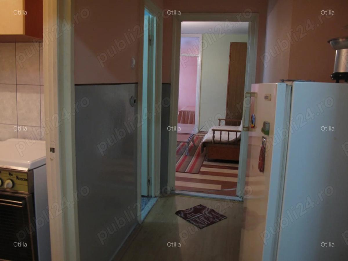 PF Inchiriez apartament 2 camere semidecomandat (cu trecere) in hipodrom - 4