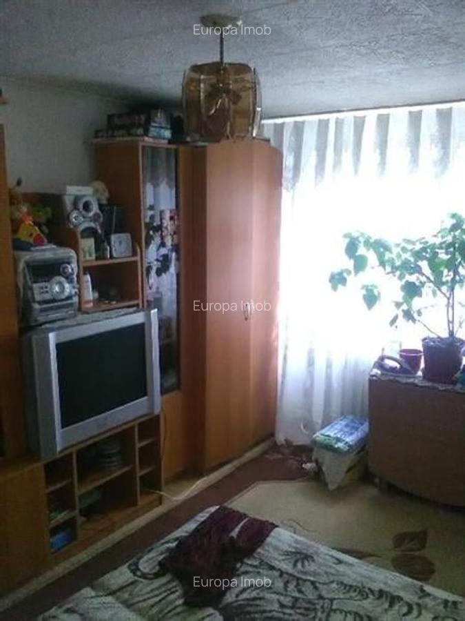 Apartament 2 camere de vanzare zona 23 August Tulcea - 3