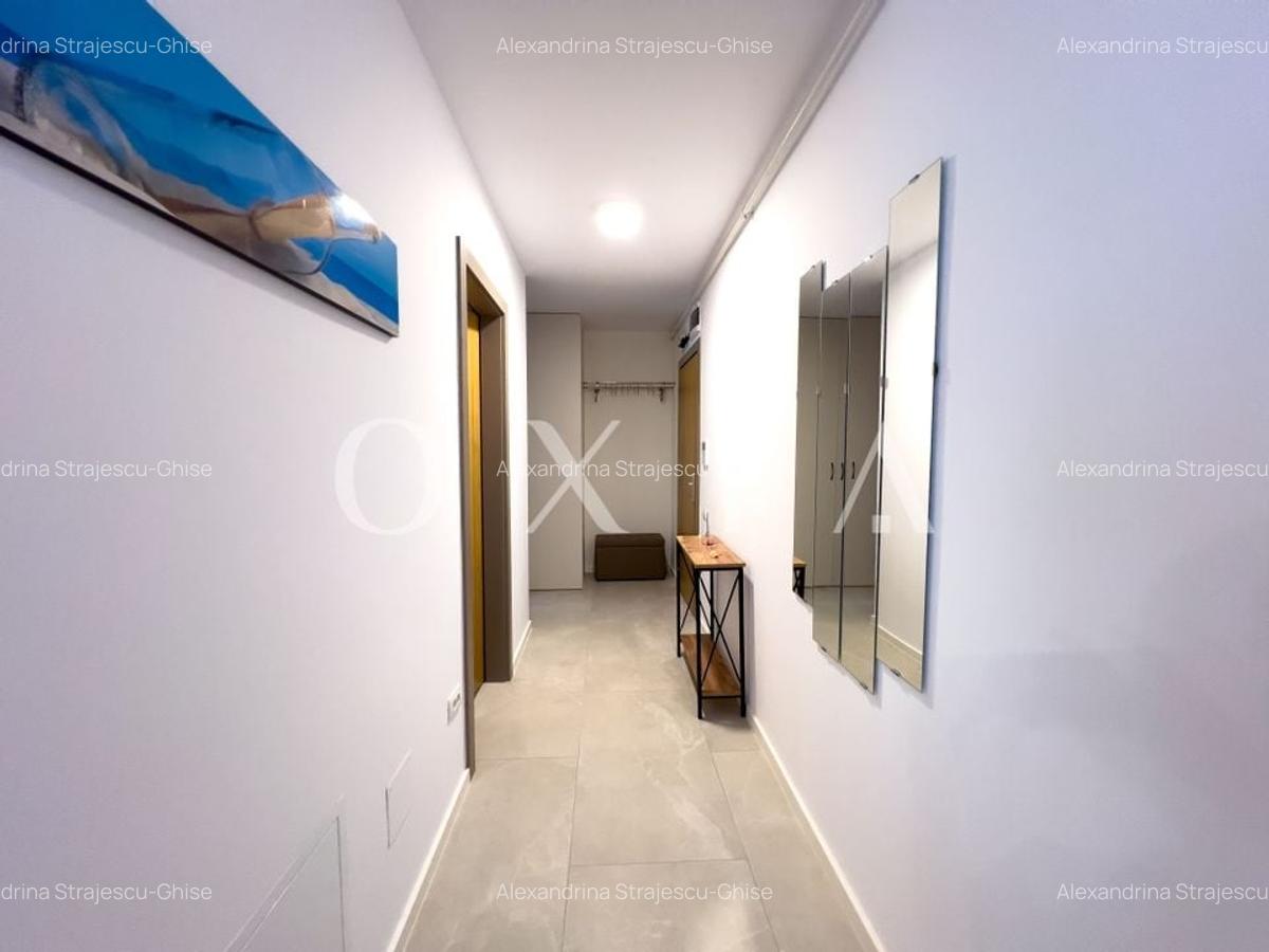 SX454 Monarch, Amenajari Moderne - 12