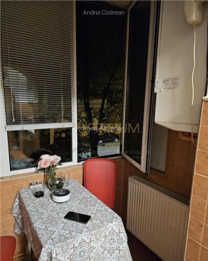 Lipovei - 2 Camere - Decomandat - Etaj 1 - Centrala termica - 6