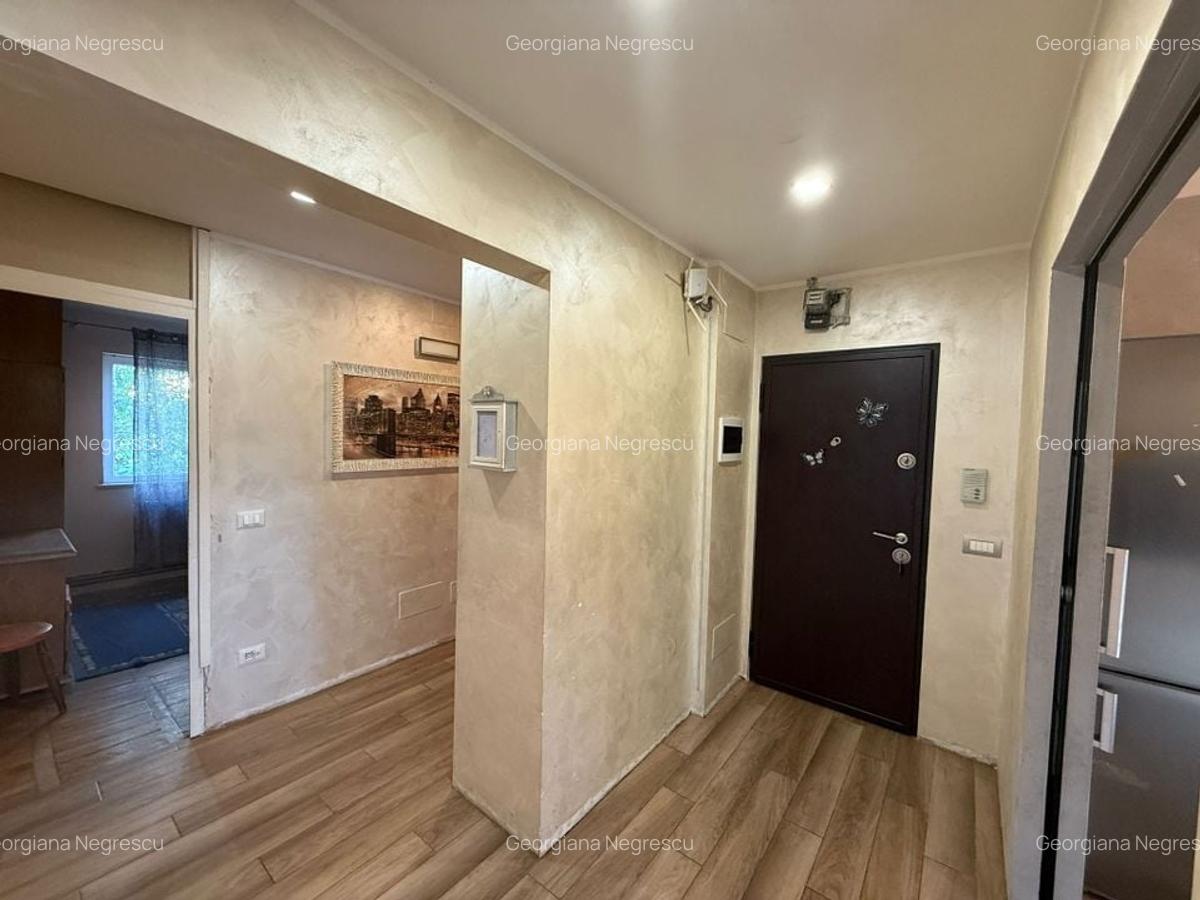 Girocului-Spitalul Judetean | 4 Camere | Etaj 2 | Centrala proprie | 2 Balcoane - 2