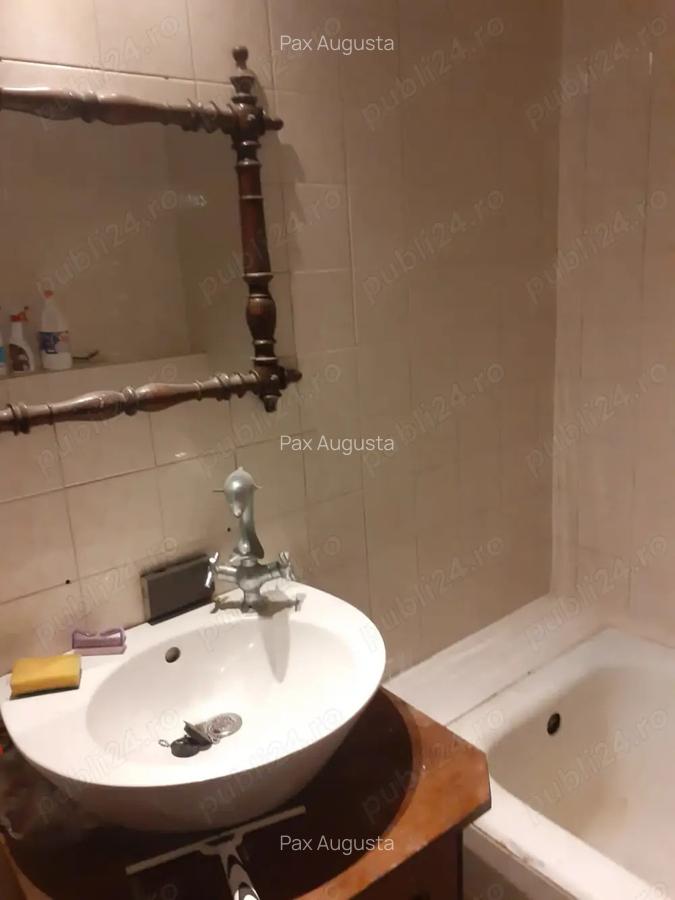 Vand apartament 2 camere zona Dambovi?a - 2