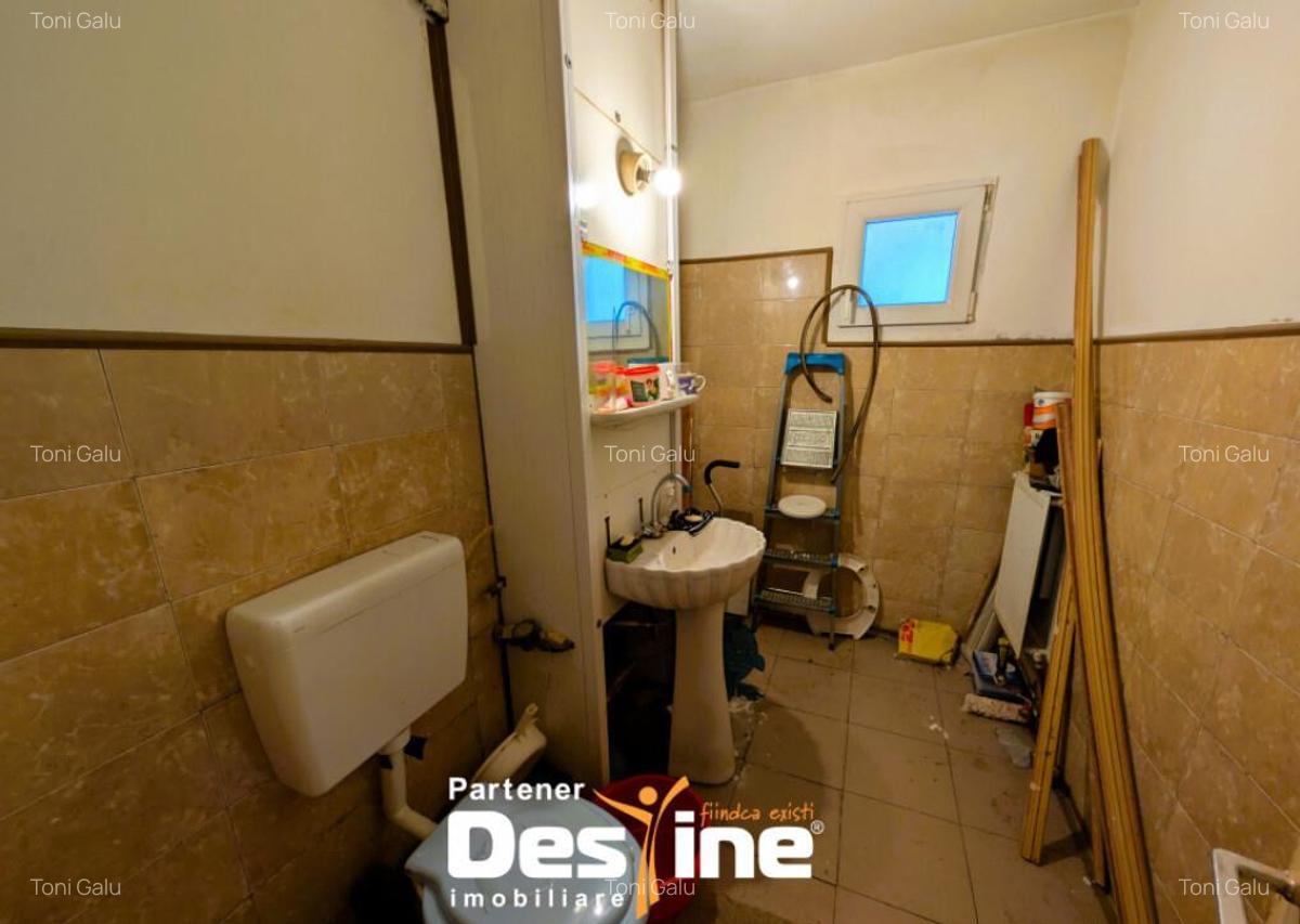 4 camere decomandat 81 mp 2 bai cu geam Parter centrala te - 9