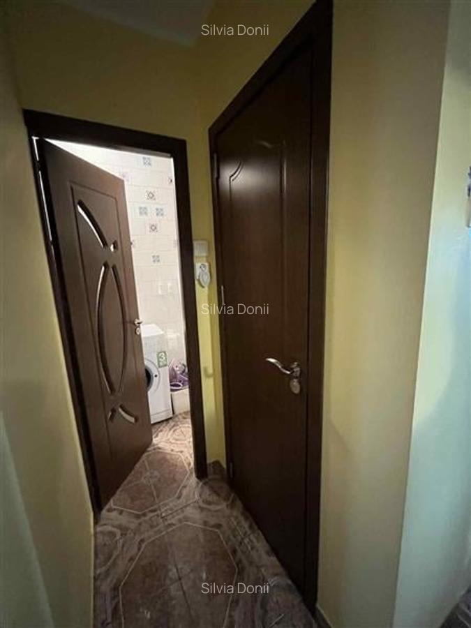 Apartament spatios cu 3 camere - decomandat - Unirii - 14