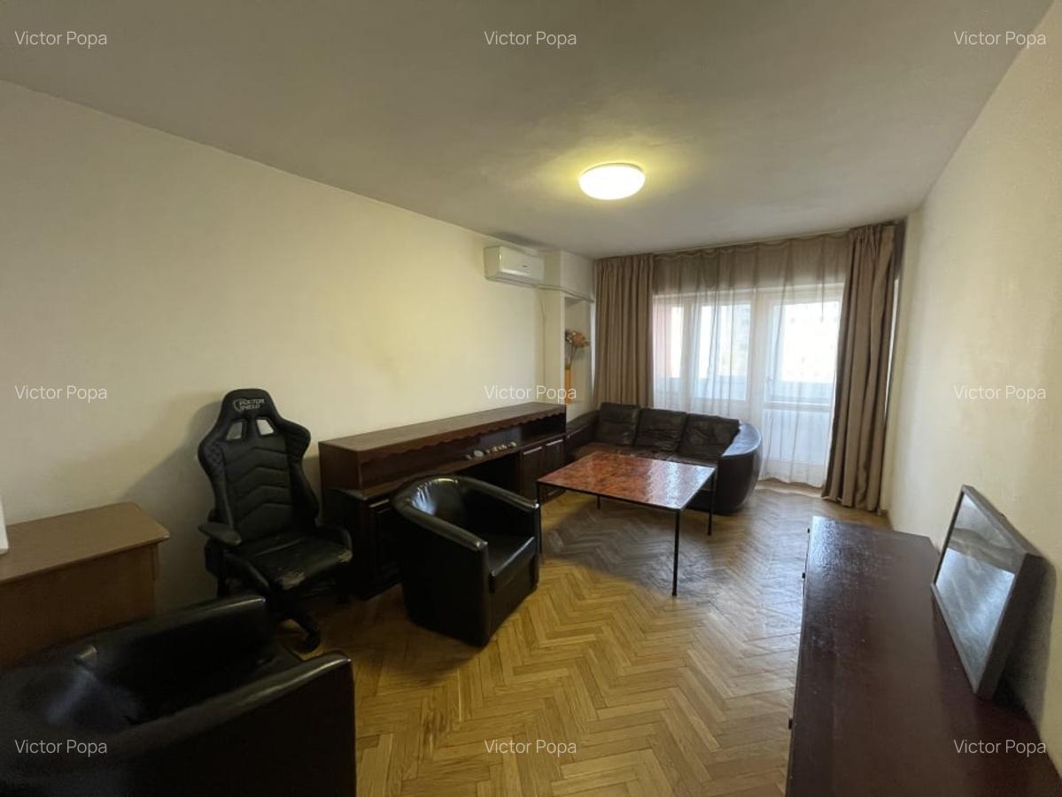 3 Camere Magazin Bucur Obor - Bloc ALMO 1 - Mobilat si Utilat - 3