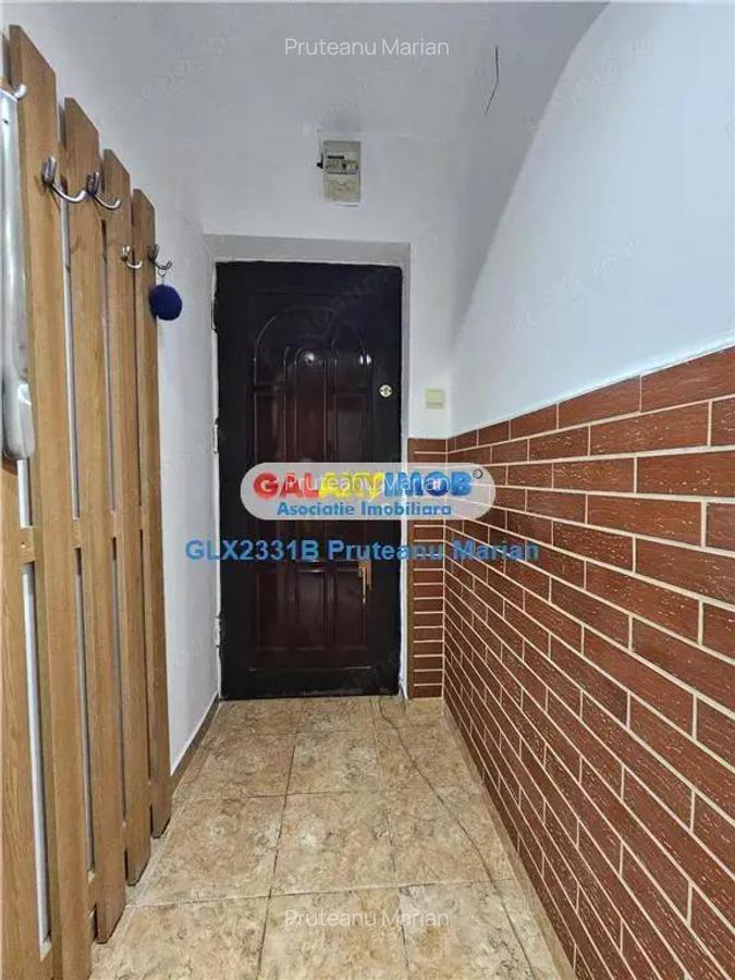 Vanzare apartament cu 2 camere situat in apropriere de Piata Gorjului - 7