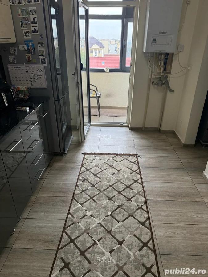 De vanzare apartament 3 camere - 3