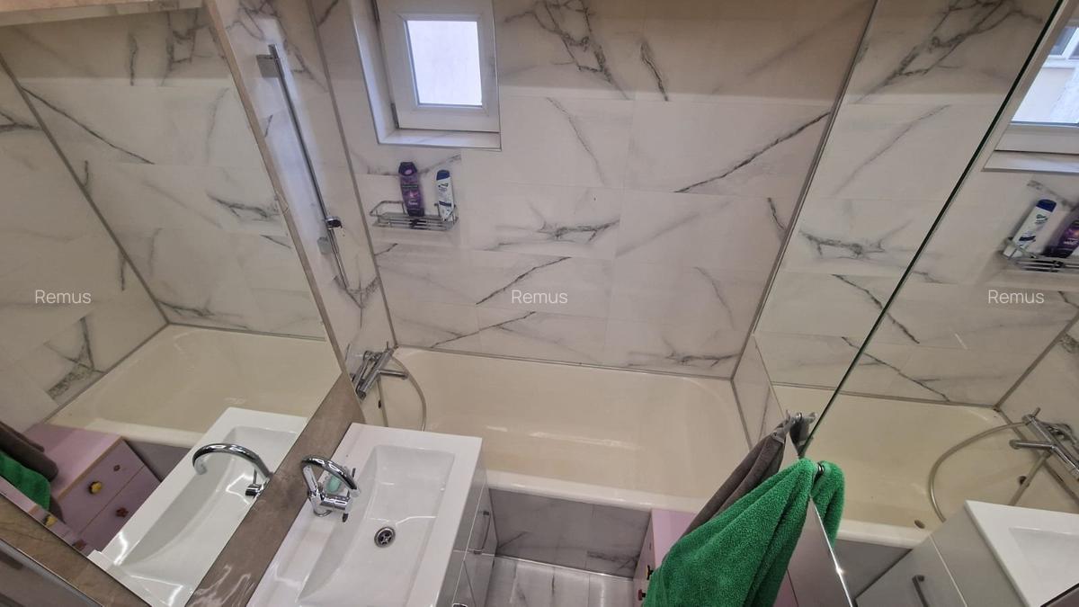 3 camere Rond Berceni - 4