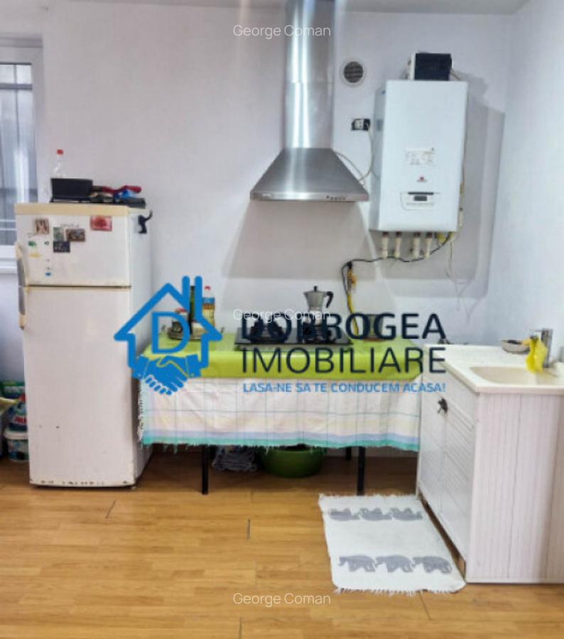 ULTRACENTRAL -CASA 4 CAMERE ,TEREN 187 MP, CENTRALA GAZ - 3