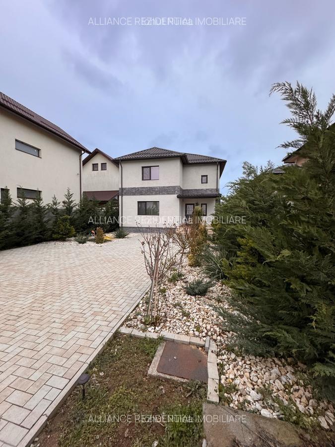 Vila individuala P+1 cu 4 camere - 3 bai, Mobilata | Teren 566 mp - 11