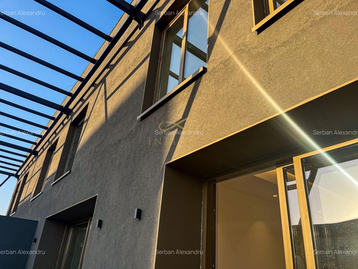 Triplex | 4 camere | 302 mp | Dacia  | 3 Parcari | NZeb - 24